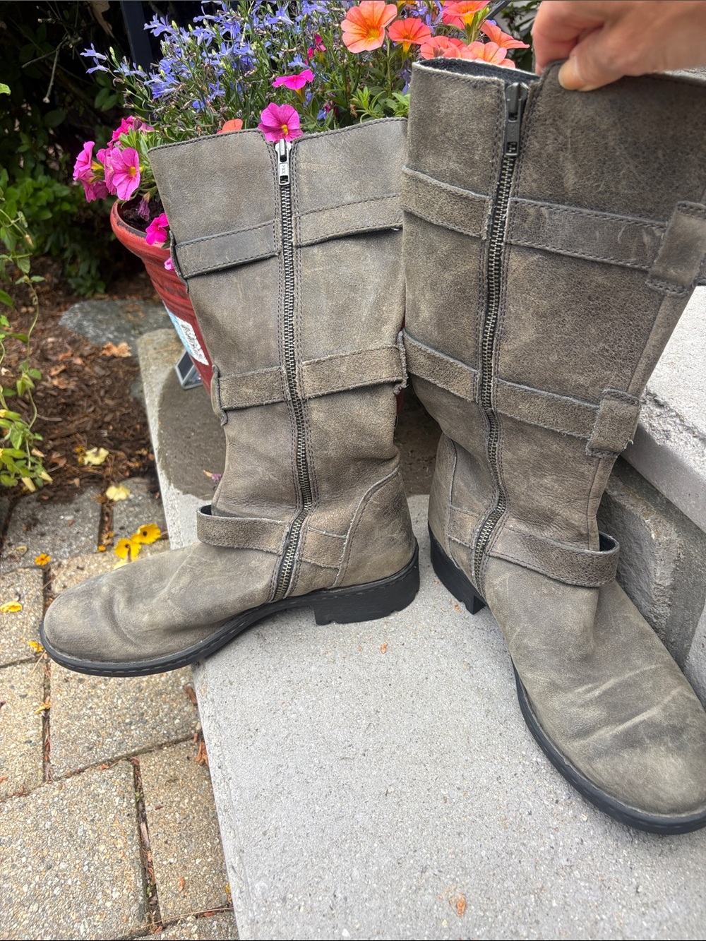 Born Women's Taupe Leather Mid-Calf Heeled Boots
